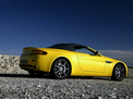 Aston Martin V8 Vantage Roadster 2006 года