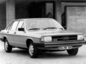 Audi 100 1976 года