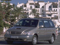 Kia Carnival 2002 года