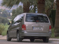 Kia Carnival 2002 года