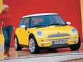 Mini Cooper 2001 года