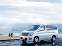 Nissan Elgrand 2002 года