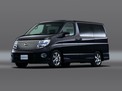 Nissan Elgrand 2002 года