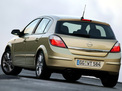 Opel Astra 2004 года