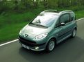 Peugeot 1007 2004 года