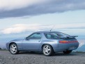 Porsche 928