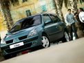 Renault Clio 2001 года