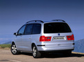 Seat Alhambra 2000 года