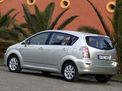 Toyota Corolla Verso 2004 года