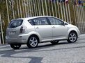 Toyota Corolla Verso 2004 года