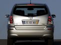 Toyota Corolla Verso 2004 года