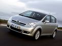 Toyota Corolla Verso 2004 года