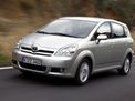 Toyota Corolla Verso 2004 года