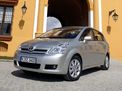 Toyota Corolla Verso 2004 года