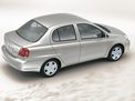 Toyota Platz 2003 года