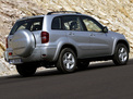 Toyota RAV4 2003 года