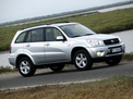 Toyota RAV4 2003 года