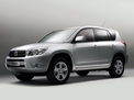 Toyota RAV4 2005 года