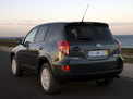 Toyota RAV4 2005 года