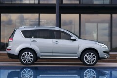 Citroen C-Crosser