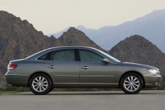 Hyundai Azera