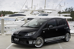 Mitsubishi Colt 2008 года