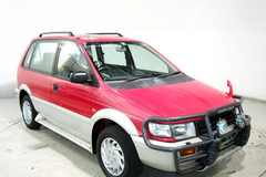 Mitsubishi RVR 1992 года