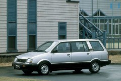 Mitsubishi Space Wagon