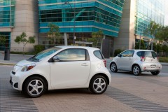 Scion iQ