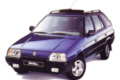 SKODA Favorit 1991 года