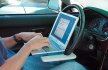 Используйте подставки для ноутбука в вашем автомобиле