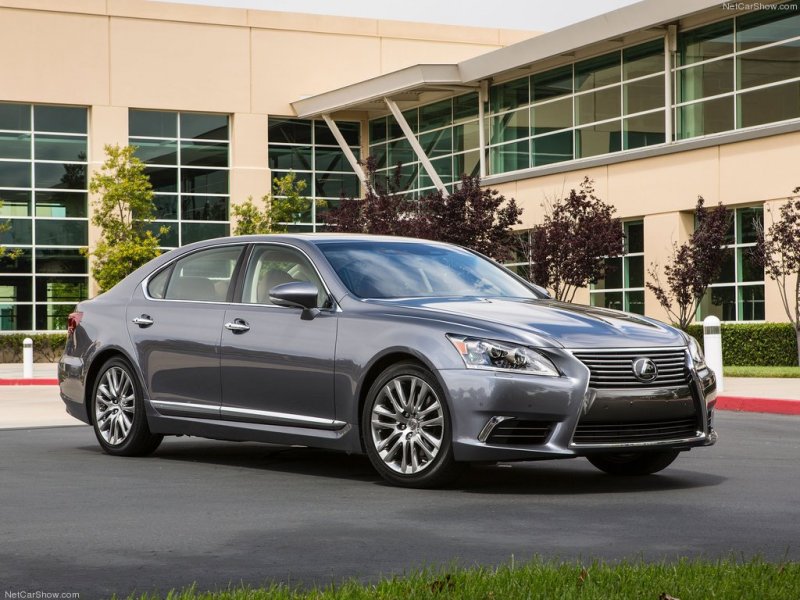 Lexus LS 2013