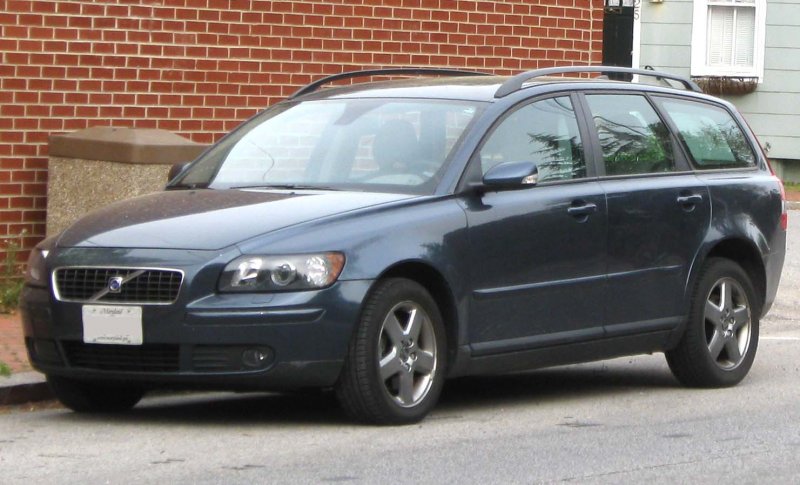 Volvo V50