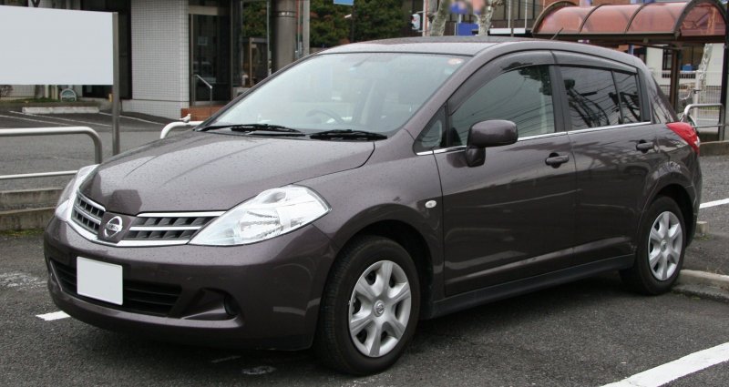 Nissan Tiida