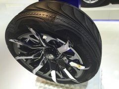 Компанией Goodyear разработаны шины, заряжающие батареи электромобилей