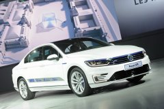 Новый гибрид немецкой марки Volkswagen Passat GTE