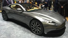 Новый Aston Martin DB11 показали в России