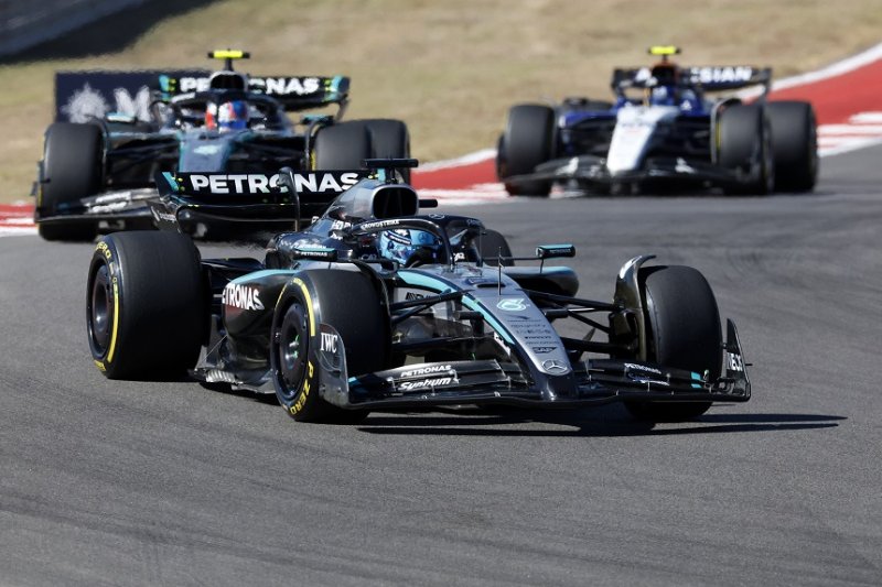 Вольф ведет переговоры о продаже доли в команде Mercedes F1 по рекордной оценке